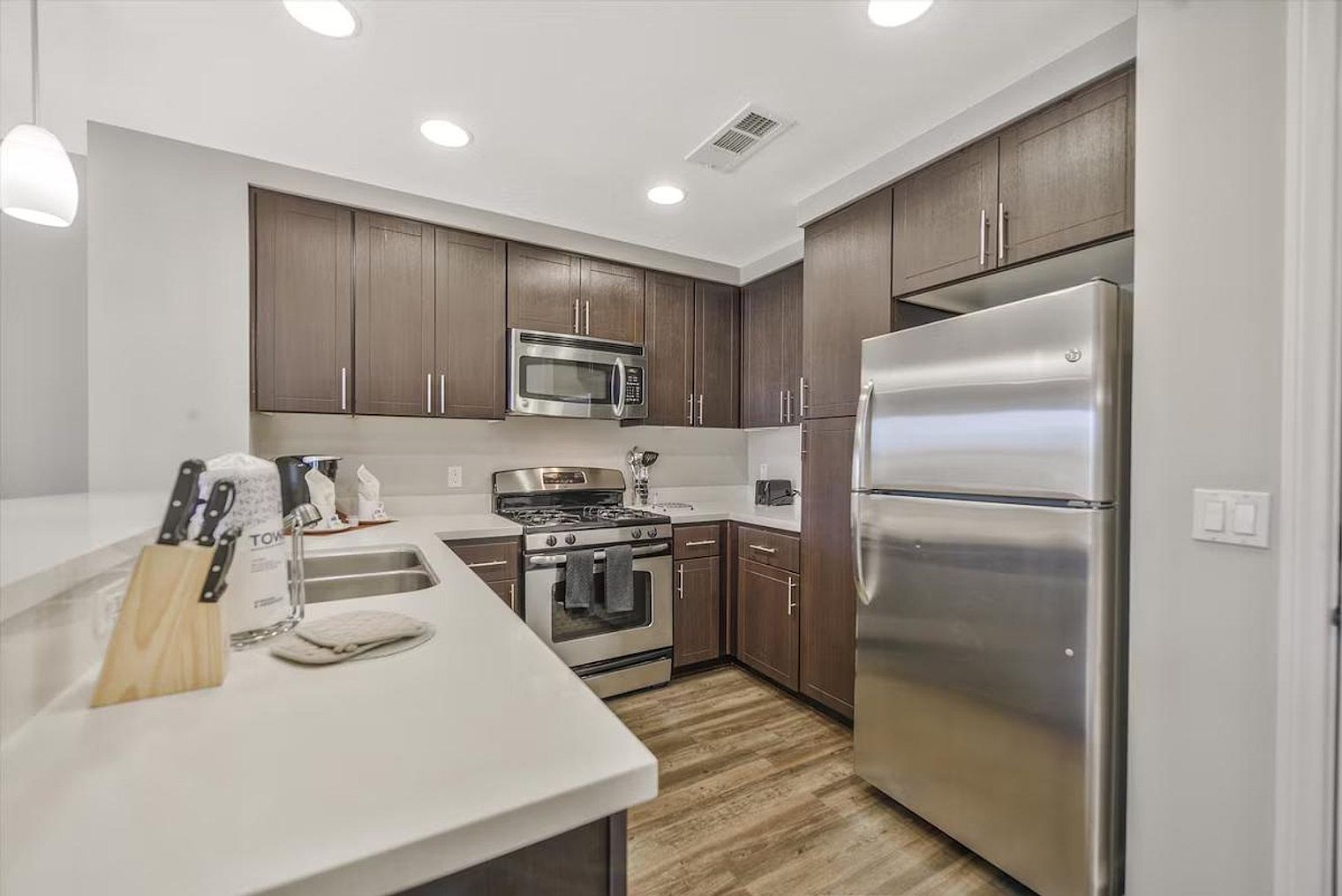 2230 Qualcomm Way photo 5