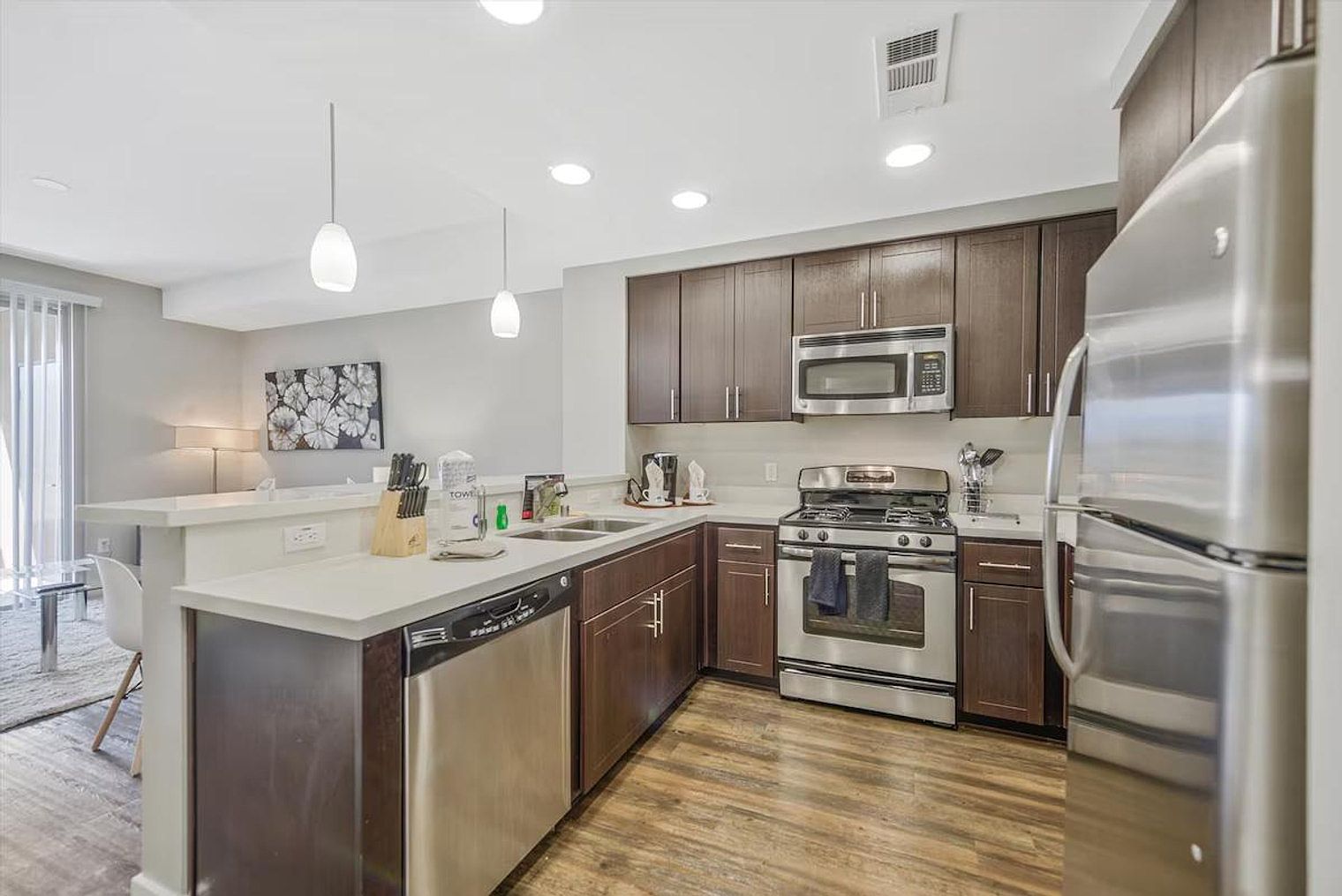 2230 Qualcomm Way photo 4