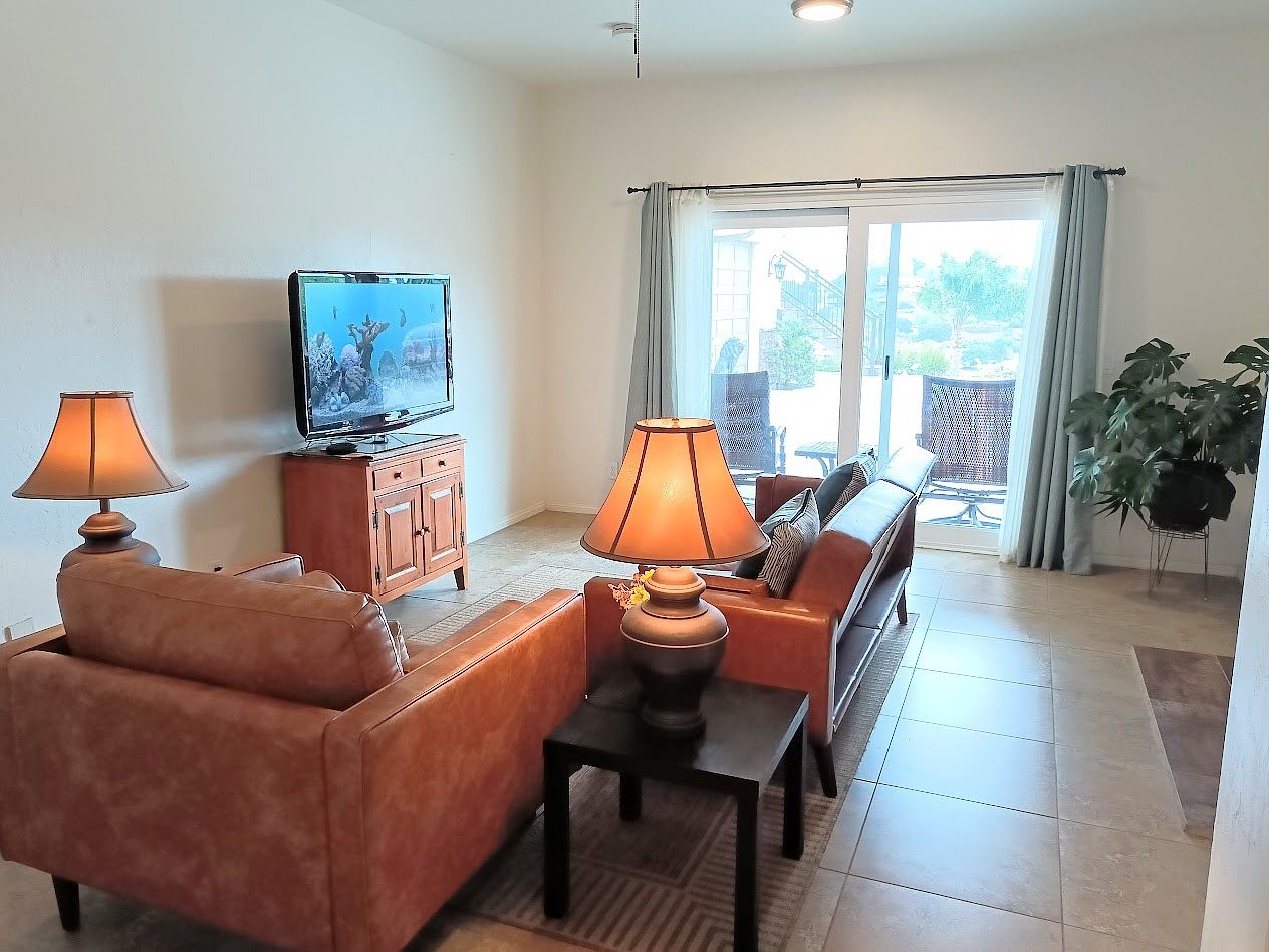 1620 1/4 York Dr photo 2