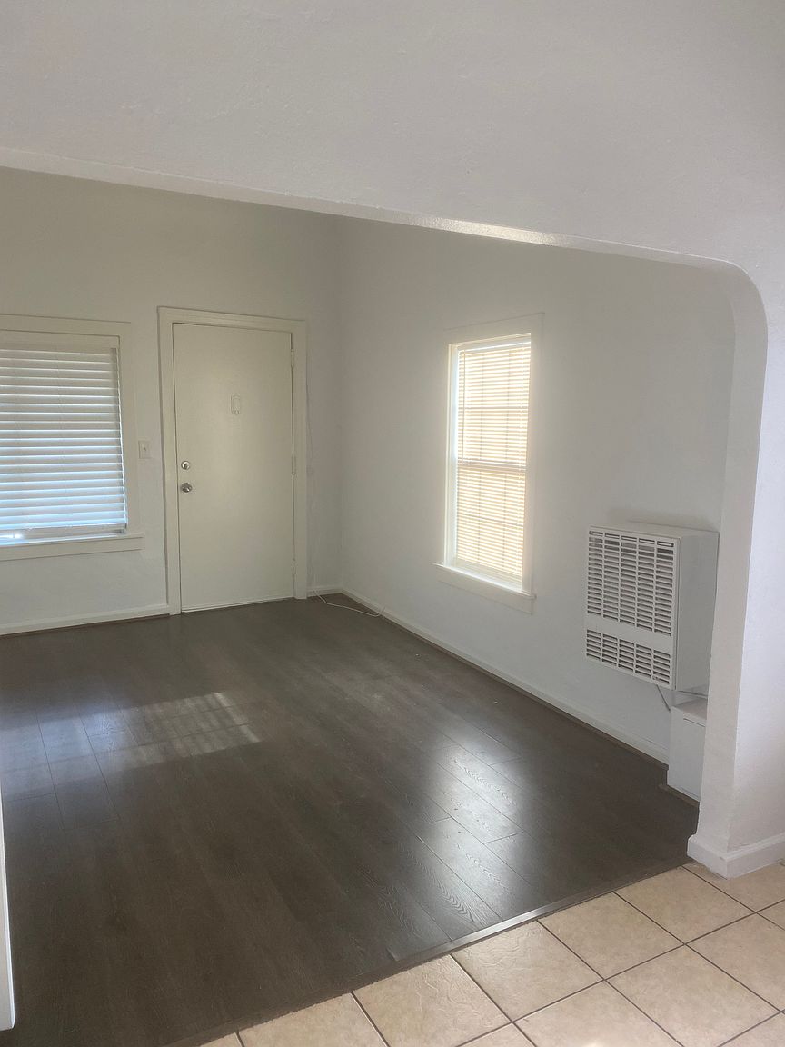 3451 Salisbury St Oakland, CA 94601 photo 5