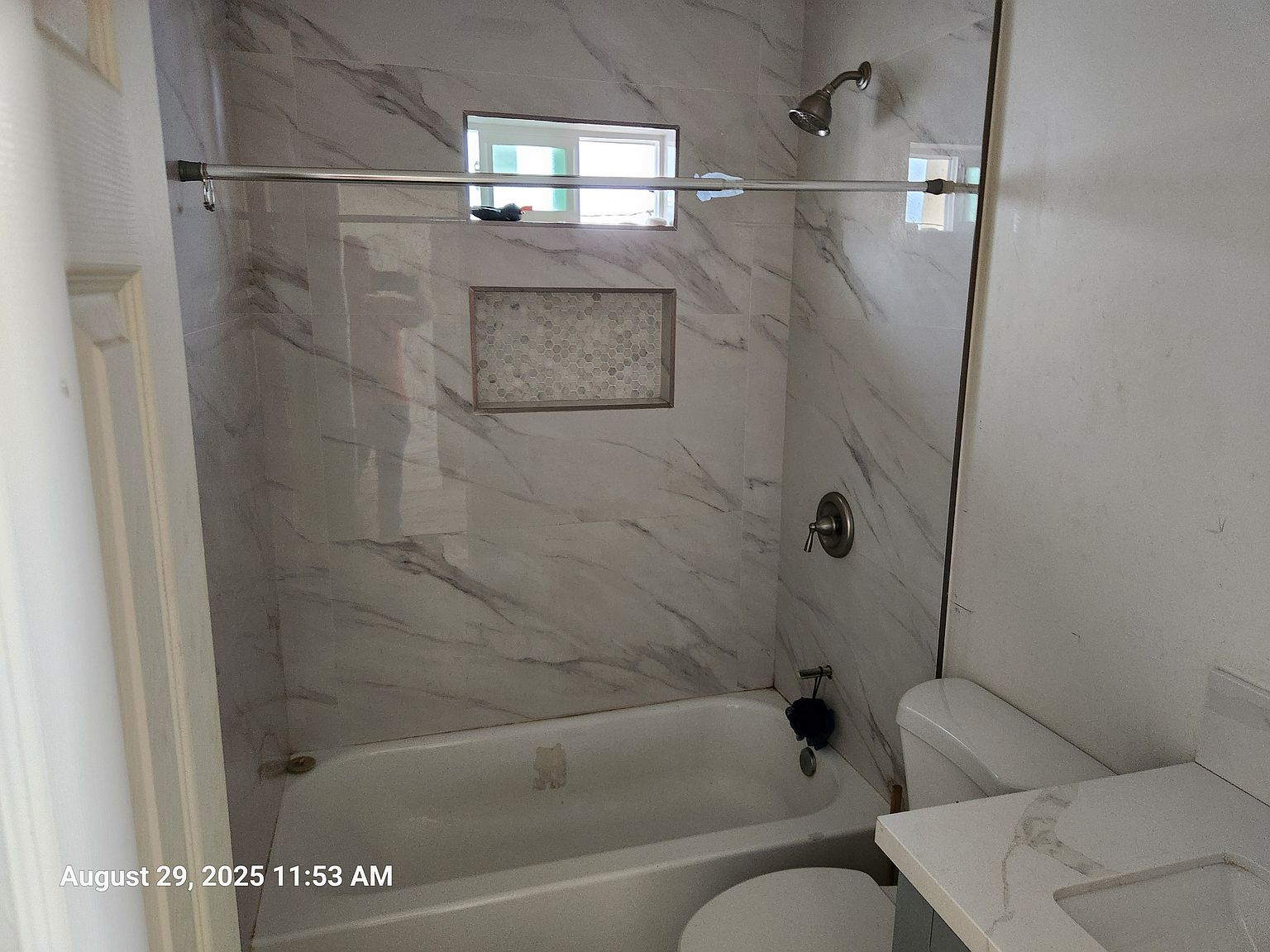 3677 Marlborough Ave photo 3