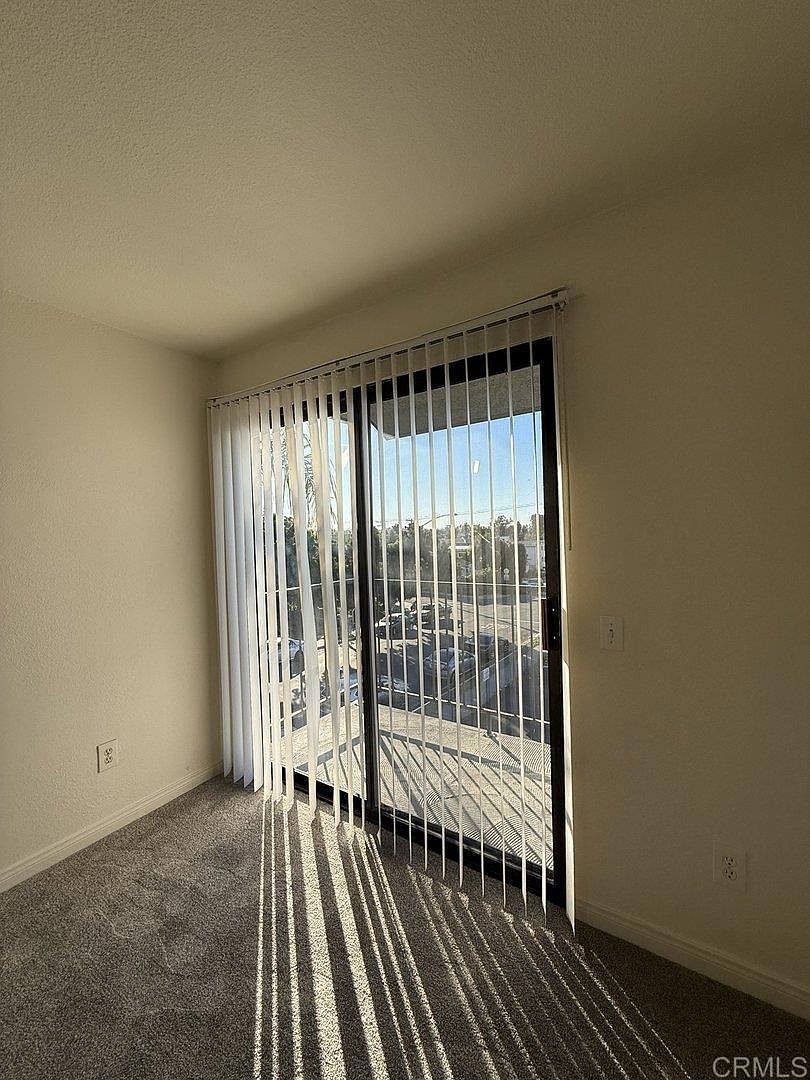 4120 Estrella Ave photo 3