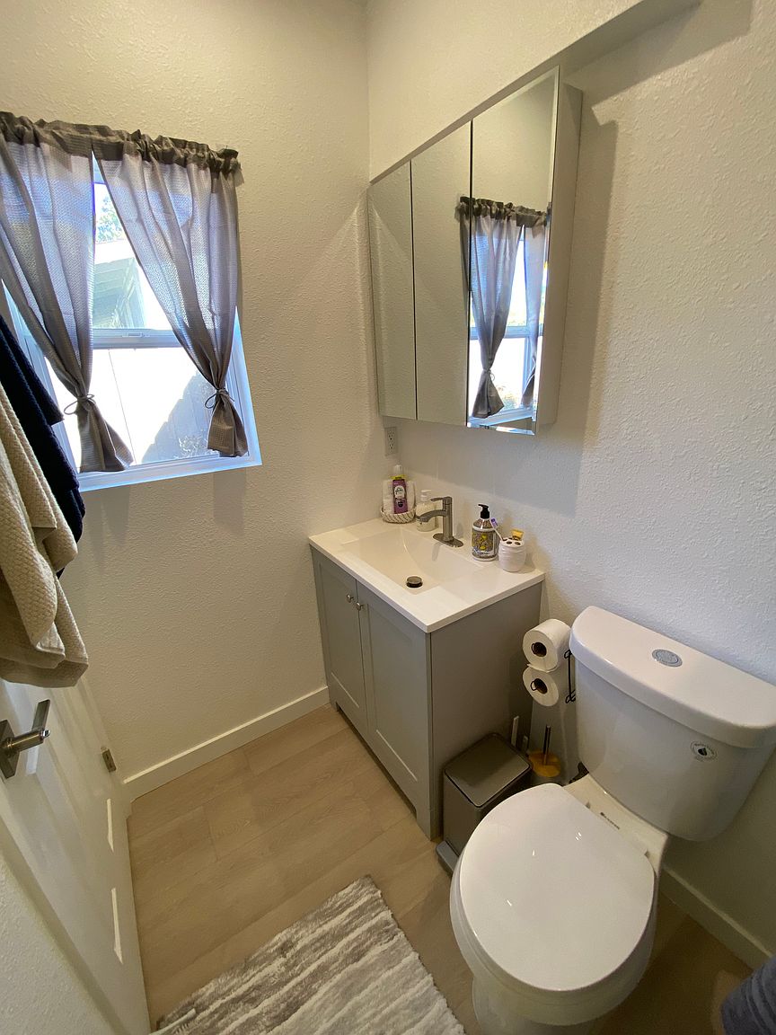 8171 Hudson Dr photo 3