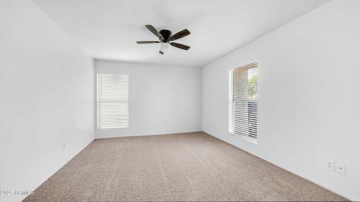 765 N Arrowhead Dr photo 5