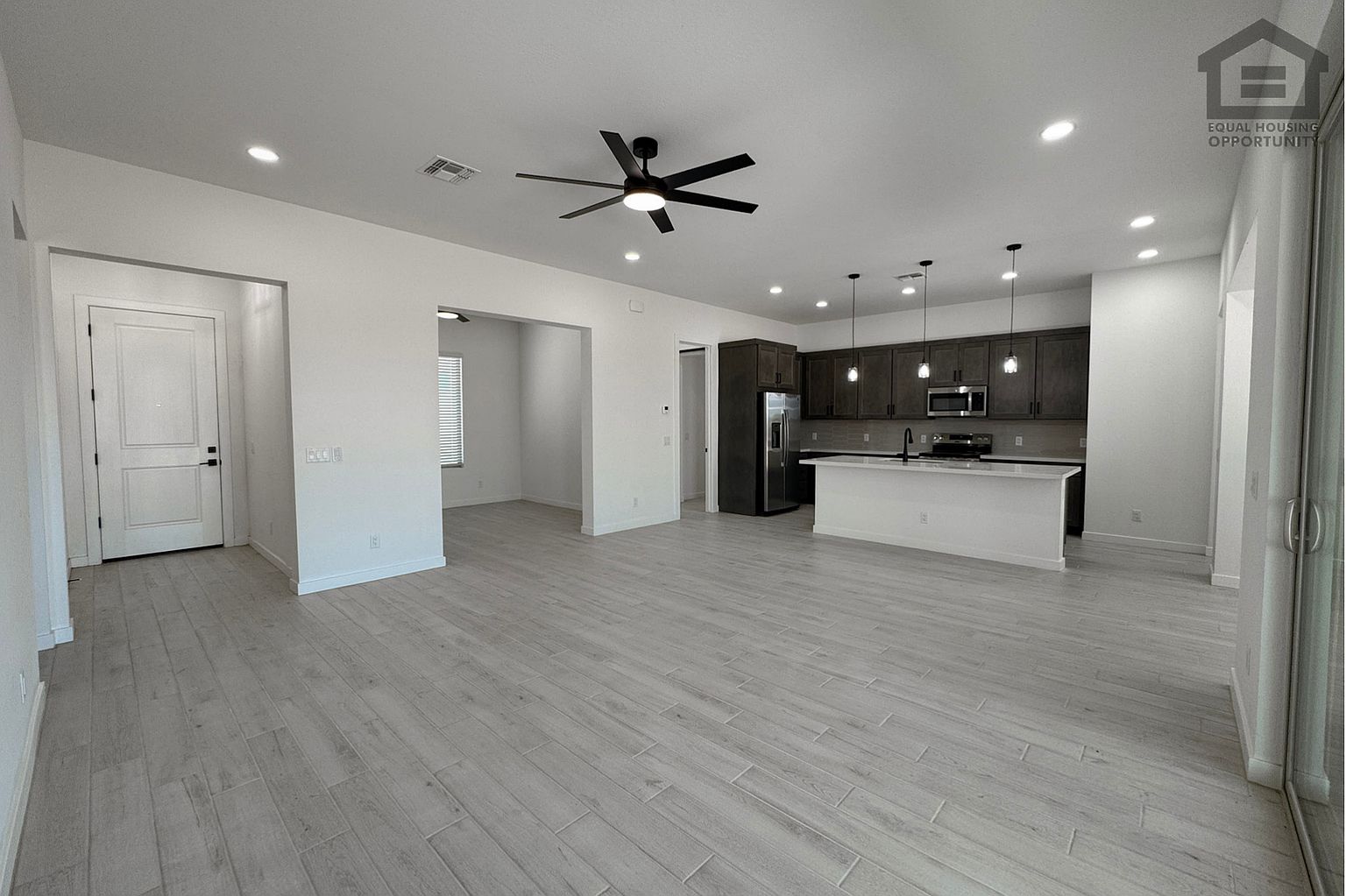 18116 W Morning Vista Ln photo 4