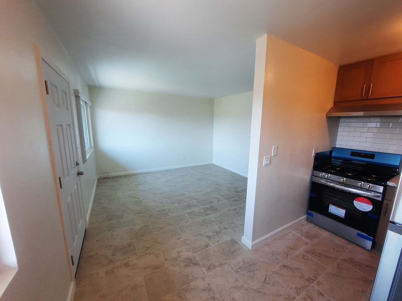 1435 Marquette St photo 2