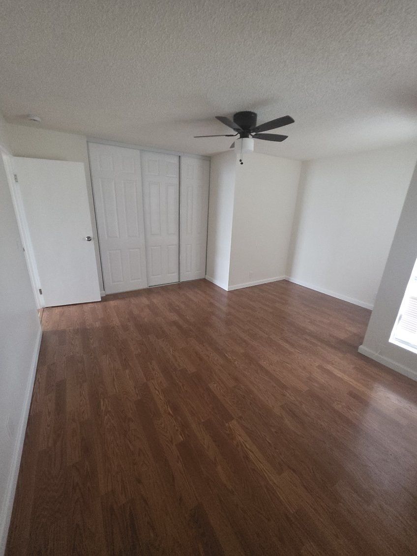2BR/1BA Duplex on Stannage Ave · Albany photo 3