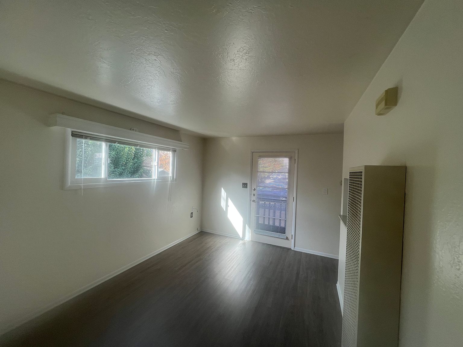 231 Kentucky St photo 3