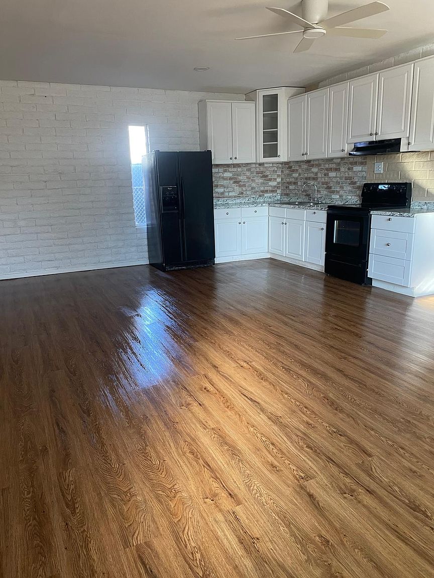 4880 W Bethany Home Rd
