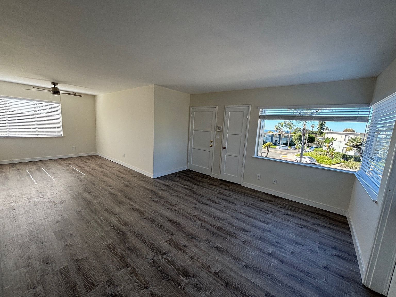 575 Carla Way photo 5
