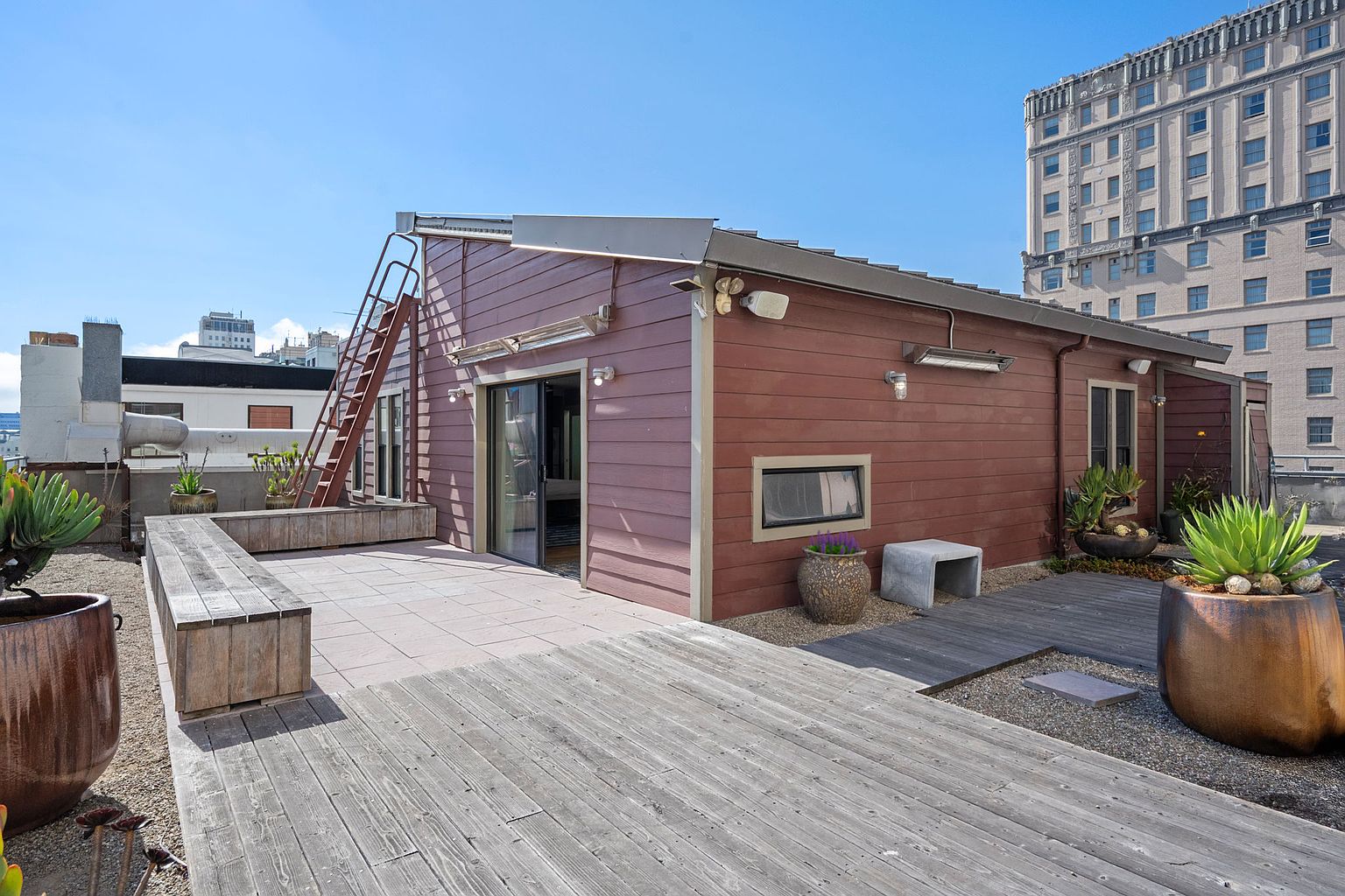 345 Taylor St photo 3