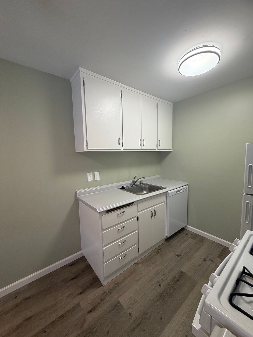 2BR/1BA Apartment on Sierra Road · Concord