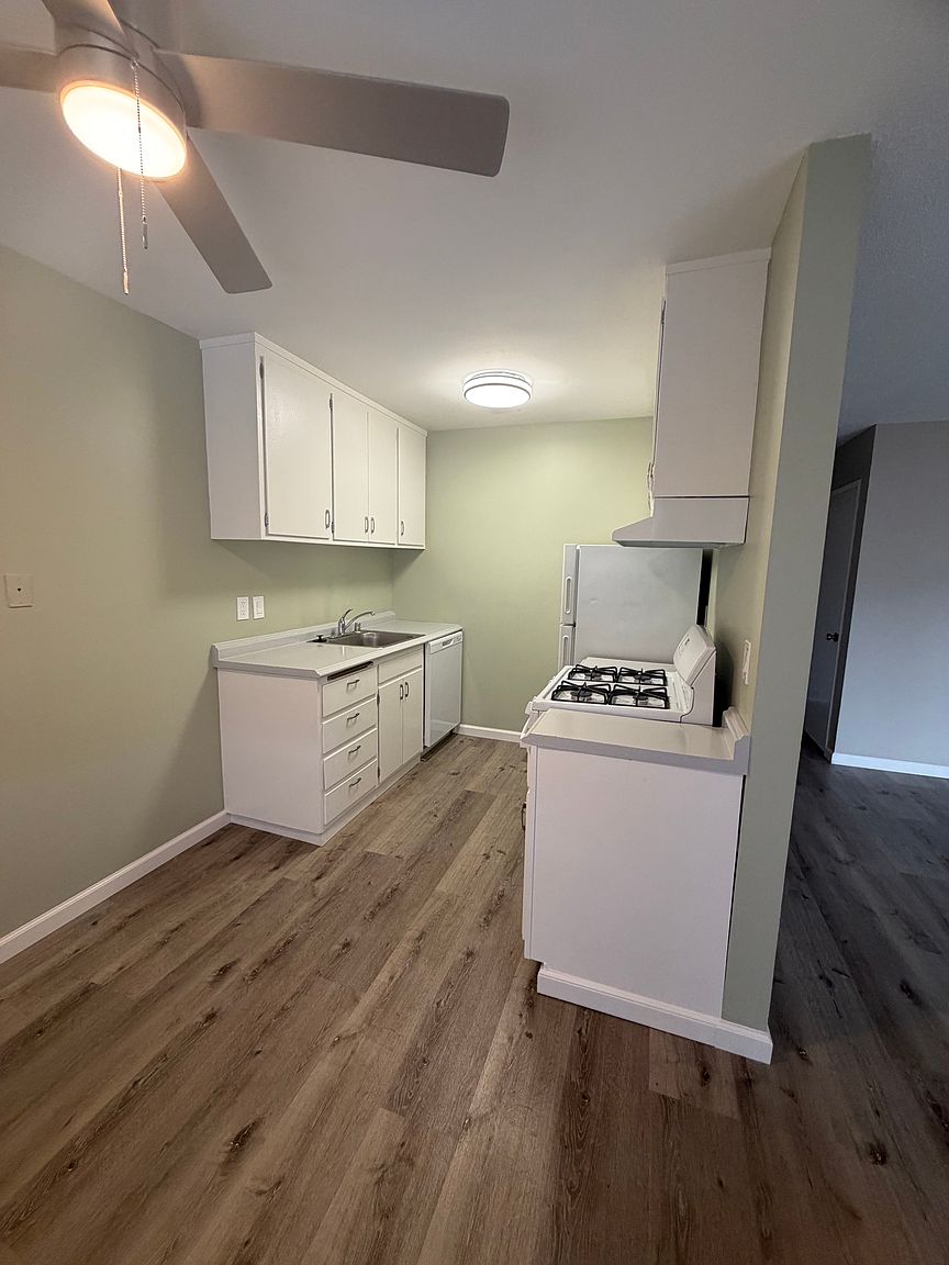 2BR/1BA Apartment on Sierra Road · Concord photo 5