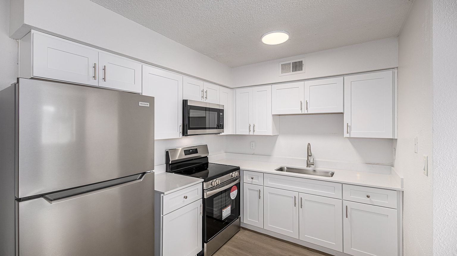 2623 E Greenway Rd #Phoenix 85032 photo 3