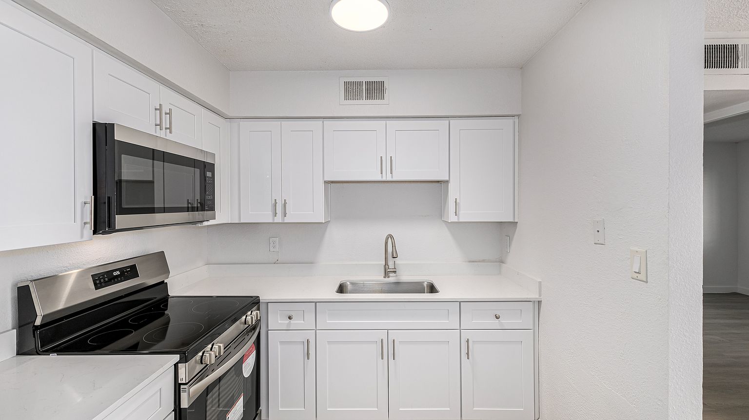 2623 E Greenway Rd #Phoenix 85032 photo 5