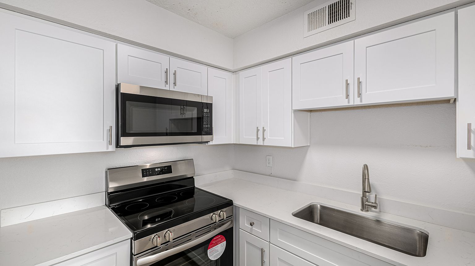 2623 E Greenway Rd #Phoenix 85032 photo 4
