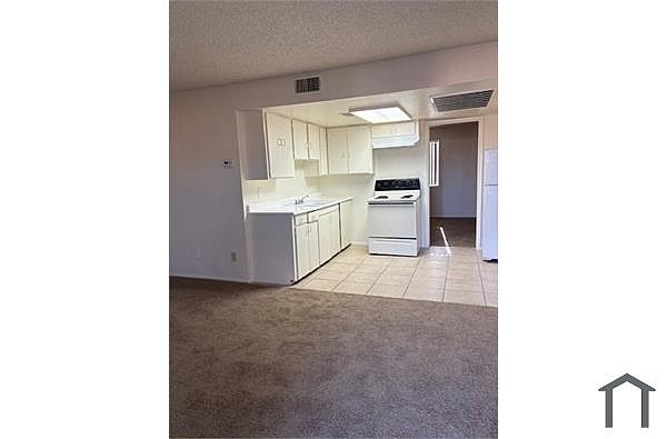 8954 West Monroe Street, Monroe Arms photo 3