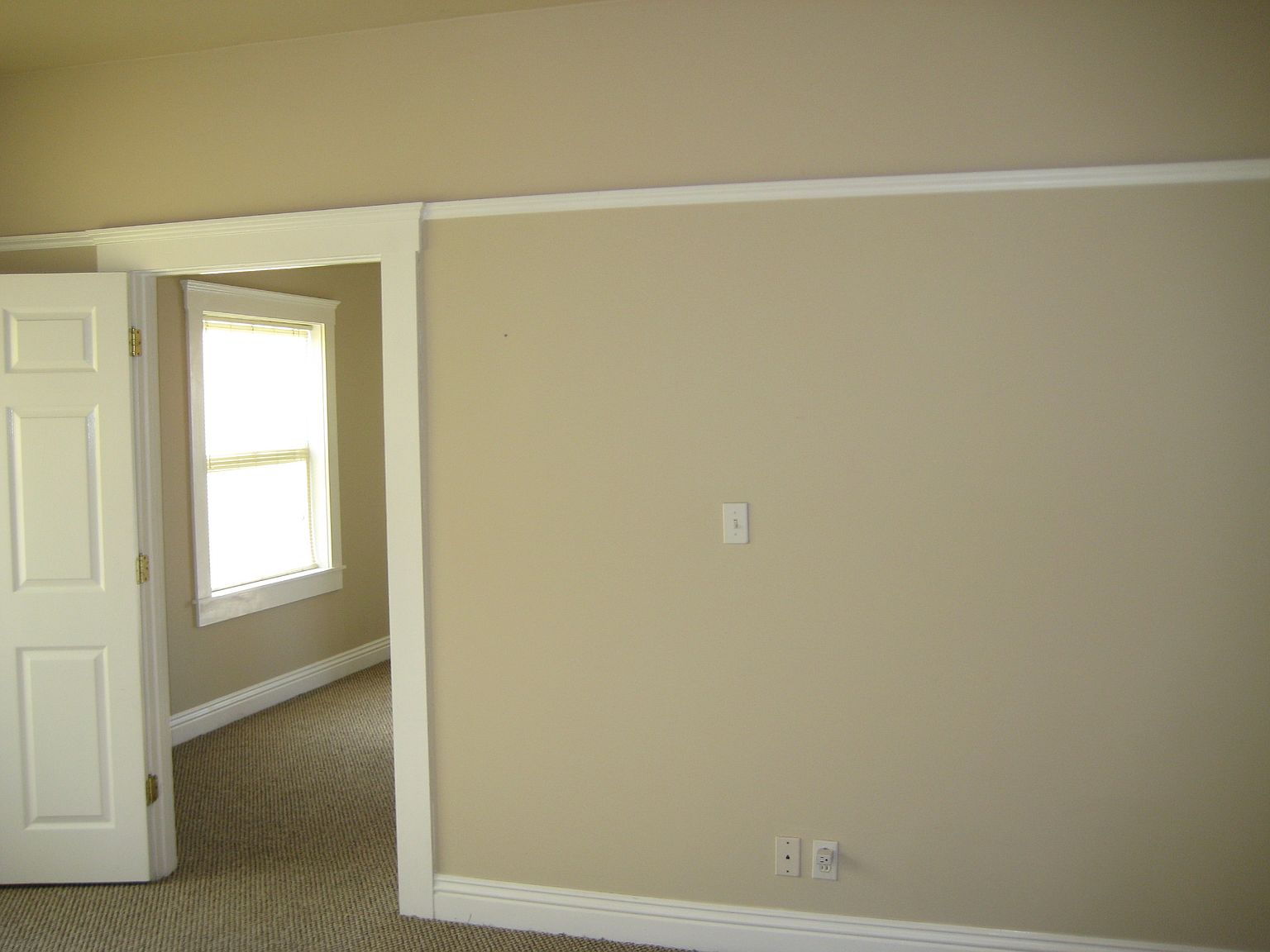 2150 B St photo 3