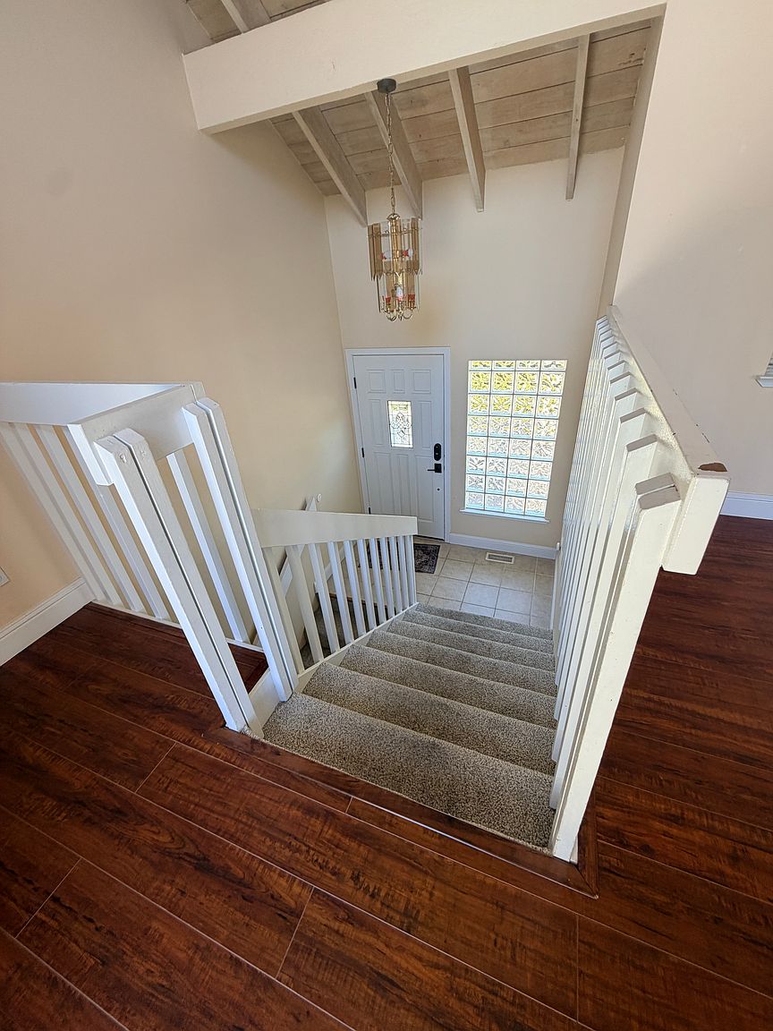 115 Wingfoot Ct photo 5