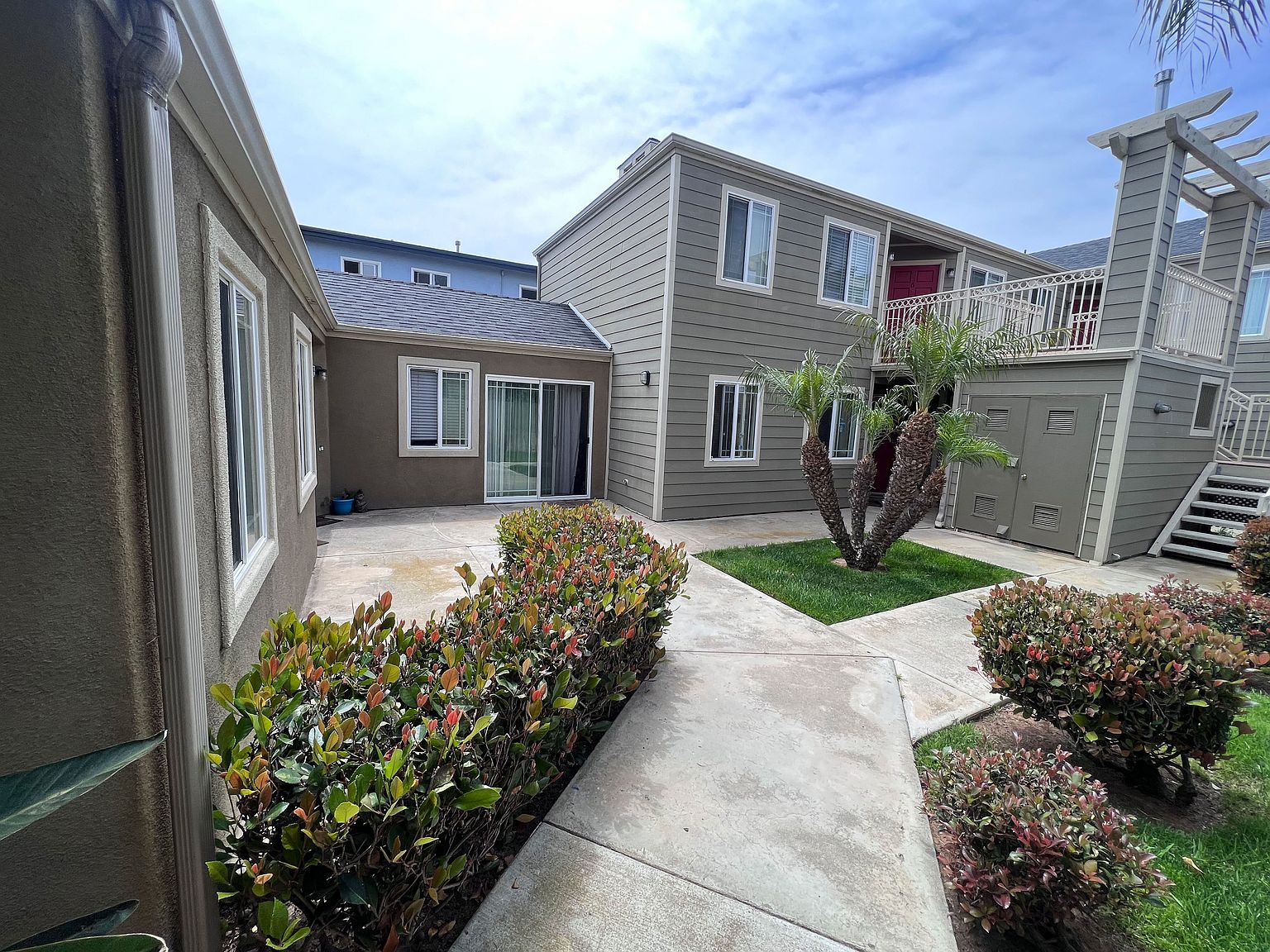 1Bed 1Bath JR photo 3