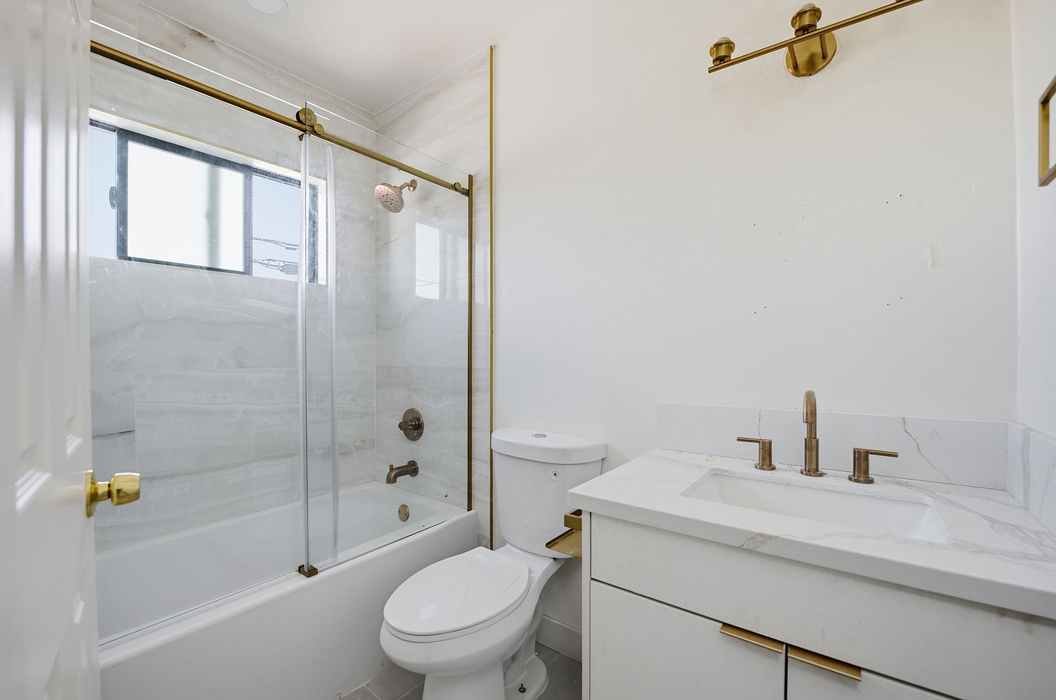 4553 North Ave #4555.5 photo 5