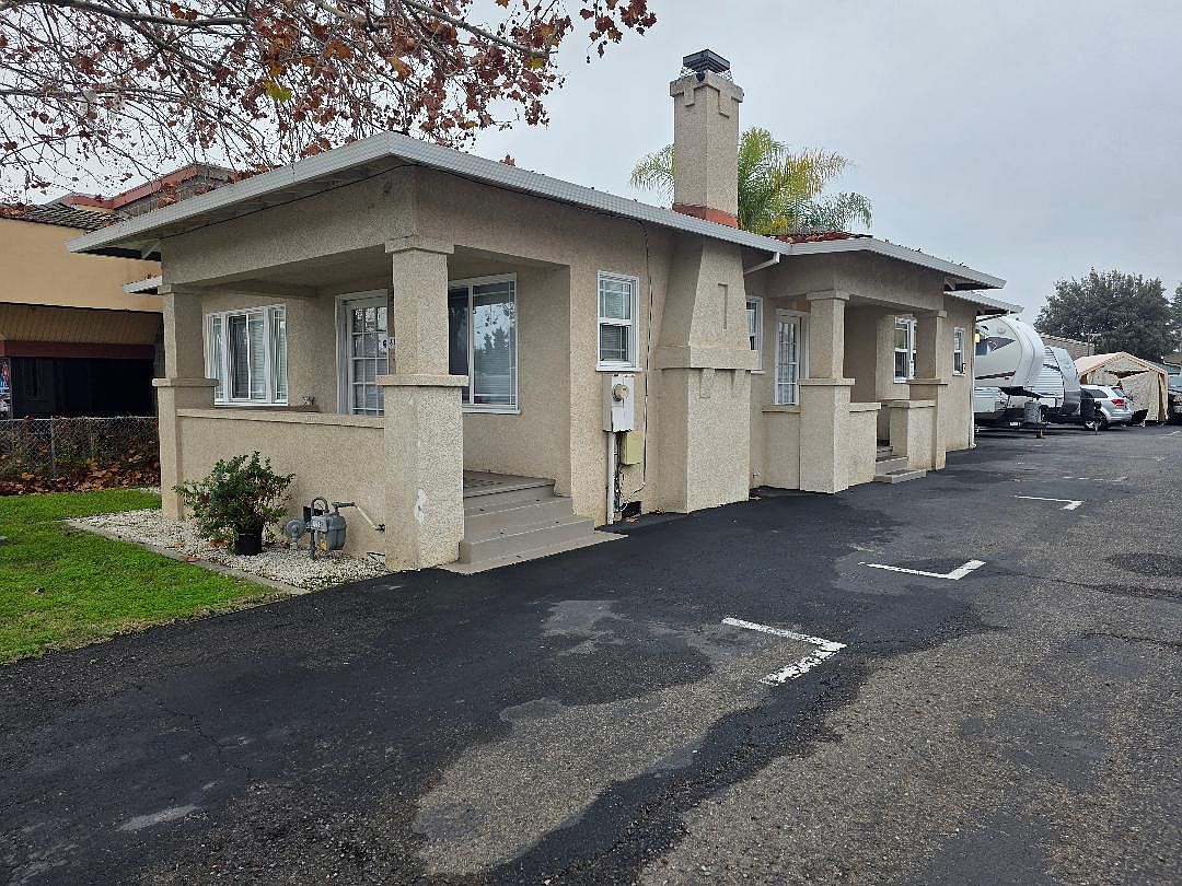 38463 Fremont Blvd photo 2