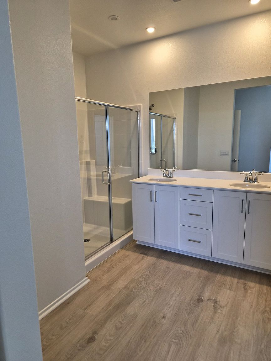 369 Moonstone Gln photo 4