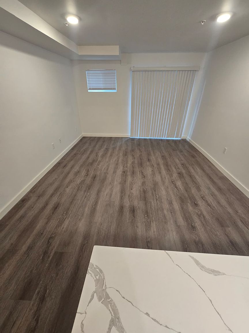 2BR/1BA Apartment on Sacramento St · San Francisco photo 4