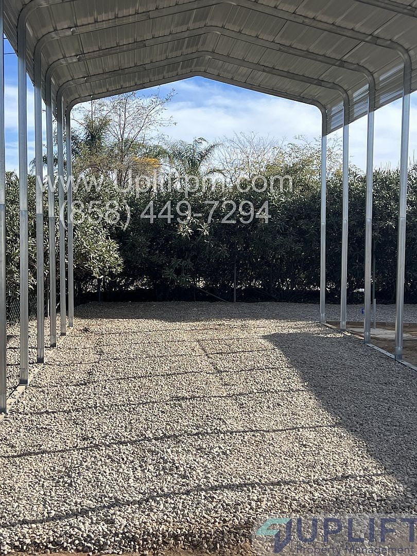3361 Dye Rd photo 4