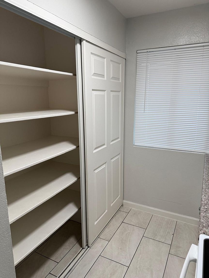 936 W Mountain View Rd Phoenix, AZ 85021 photo 3