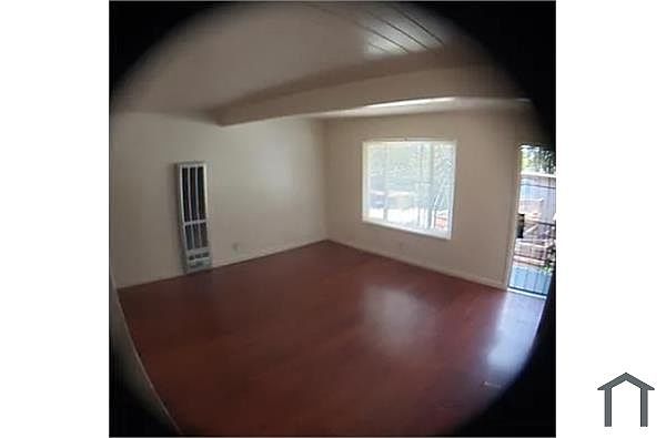 30 Deering Ct photo 3