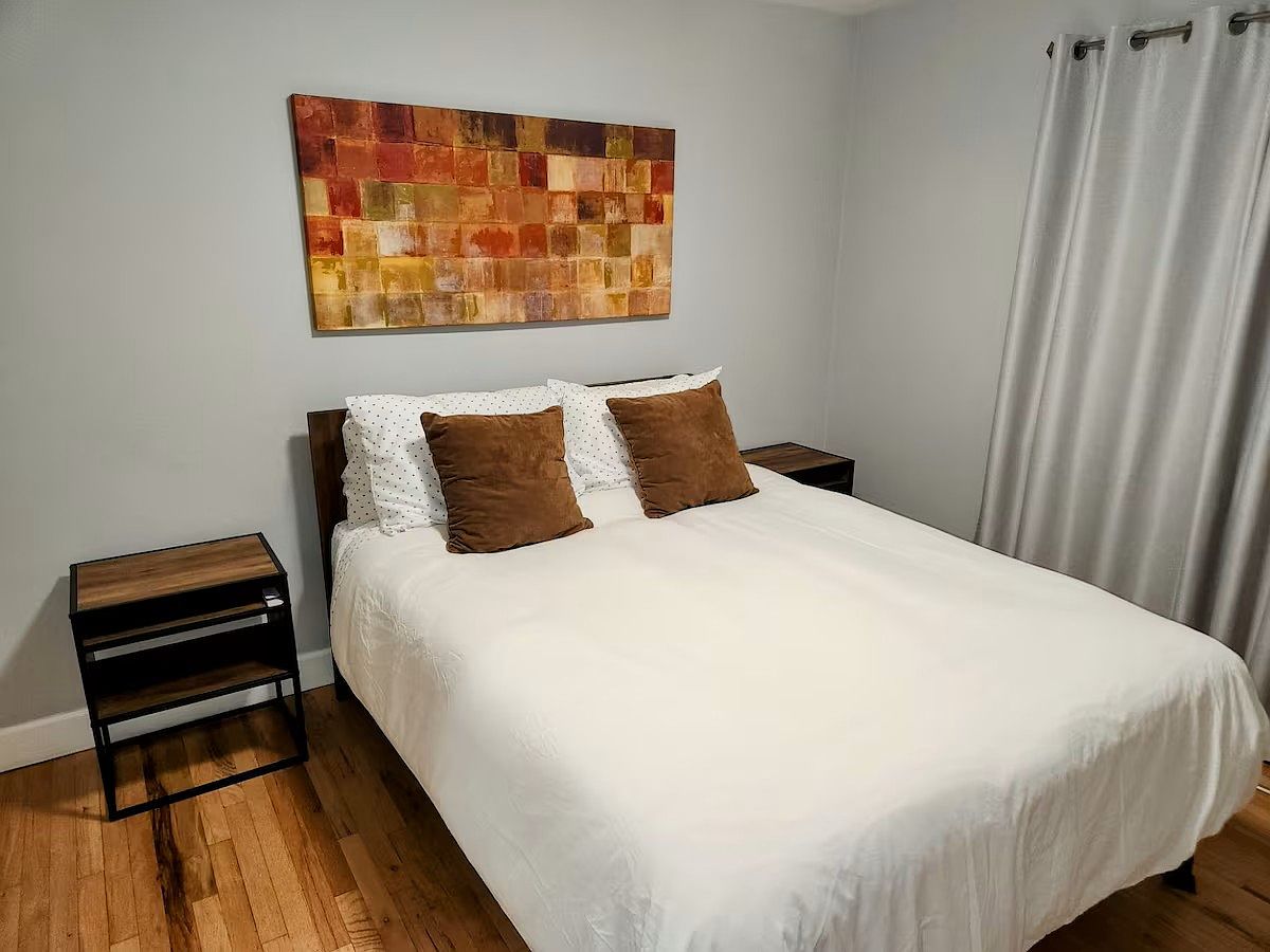 Apartments on Lincoln St · Santa Clara photo 3
