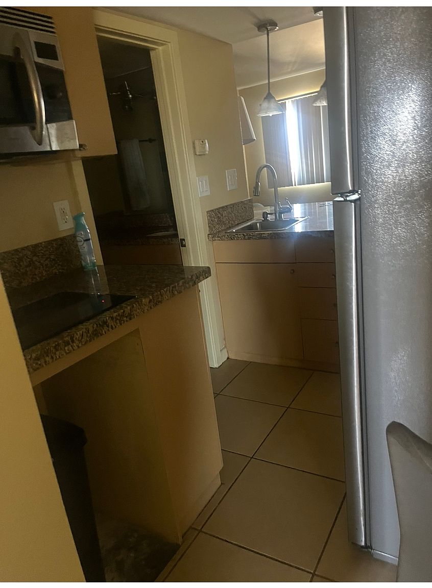 802 National City Blvd photo 4