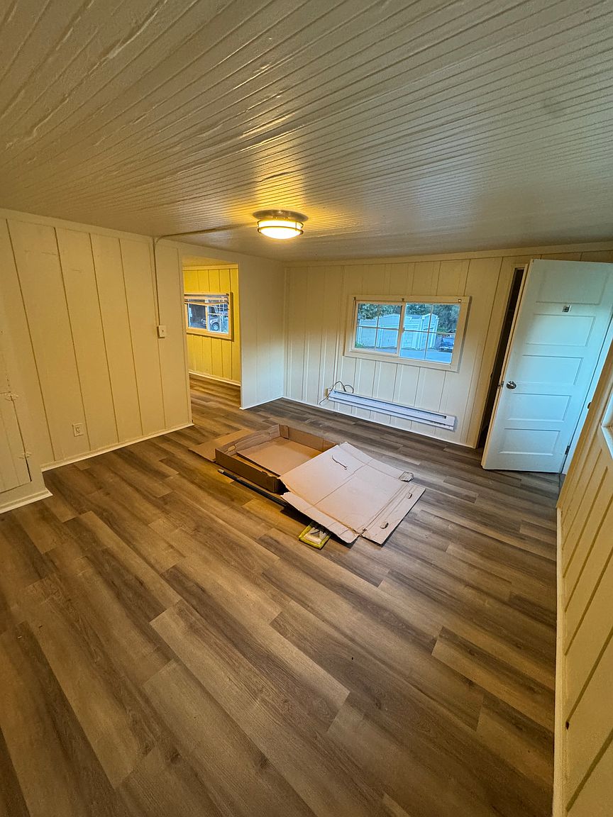 14615 River Rd photo 4
