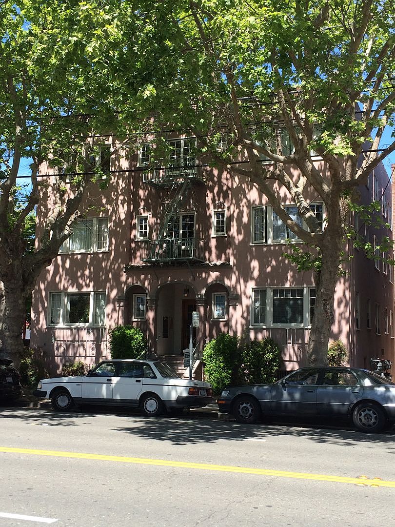 Central Apartments photo 3
