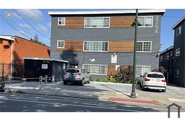 2354 Fruitvale Ave photo 2