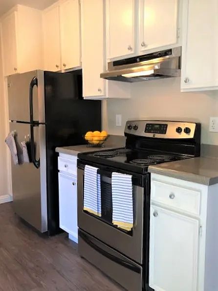 9765 Carlton Hills Blvd photo 4