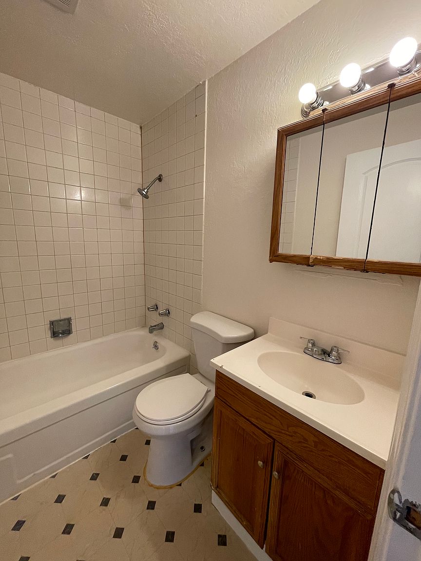 3820 Florida Ave photo 4
