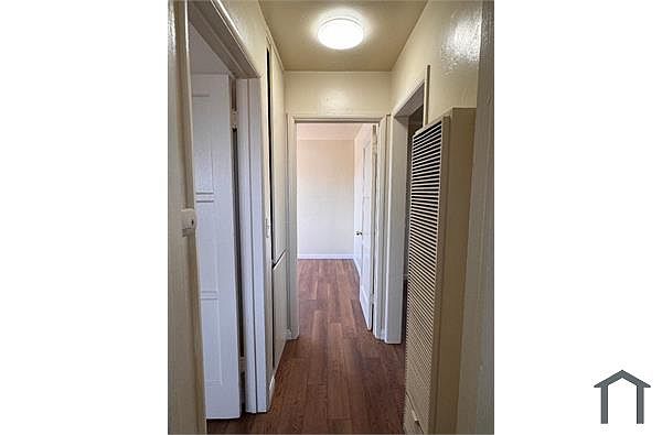 1816 J Ave photo 4