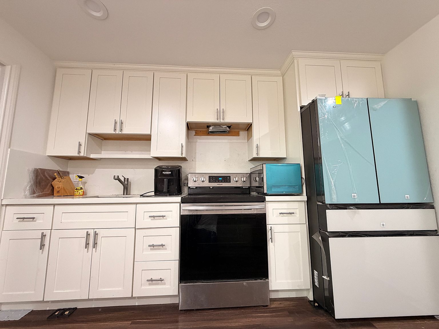 822 Overhill Dr photo 4