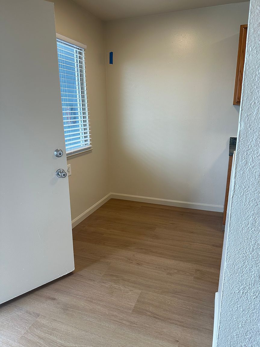1BR/1BA Other on J Street · Antioch photo 3