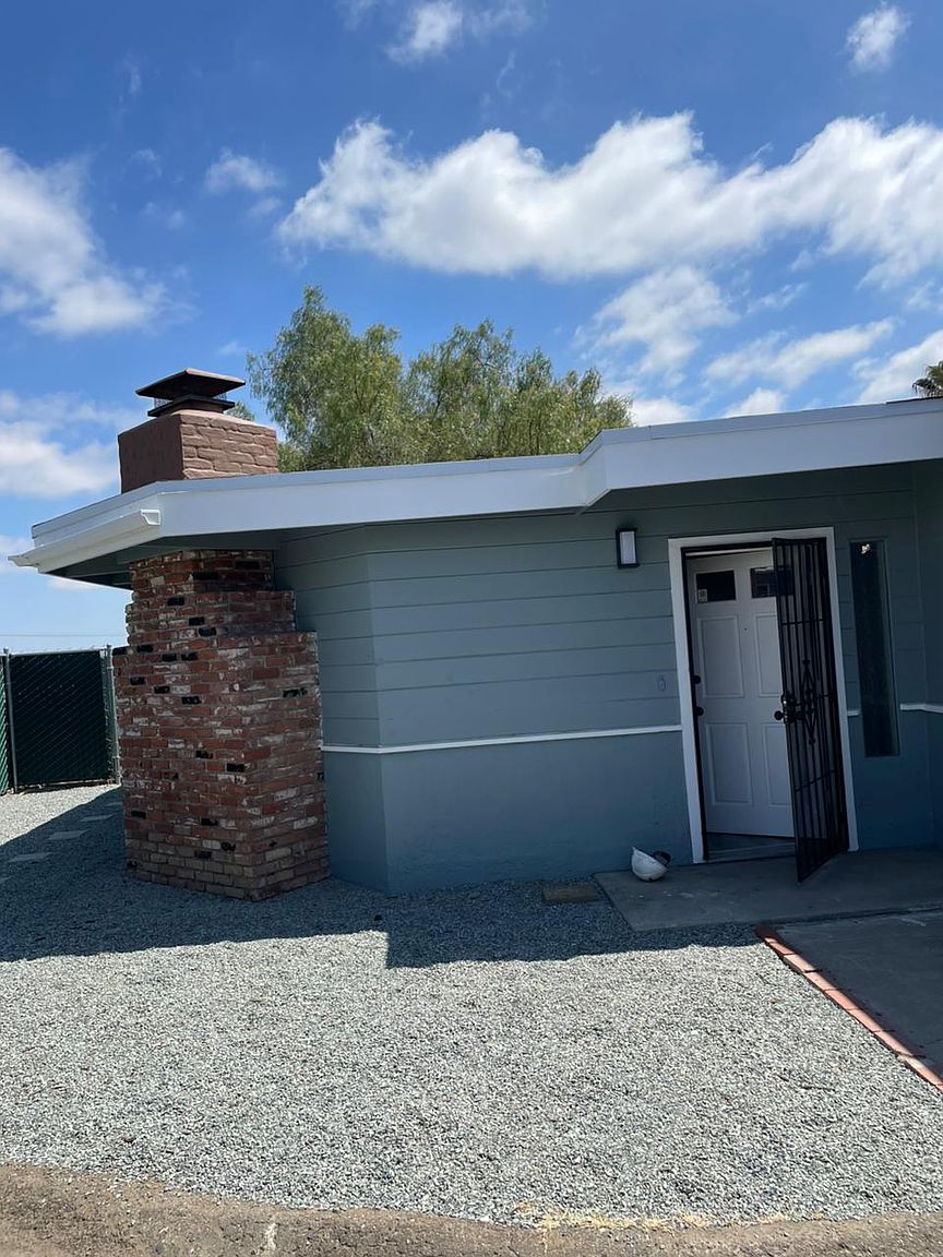 9328 Jamacha Rd photo 3