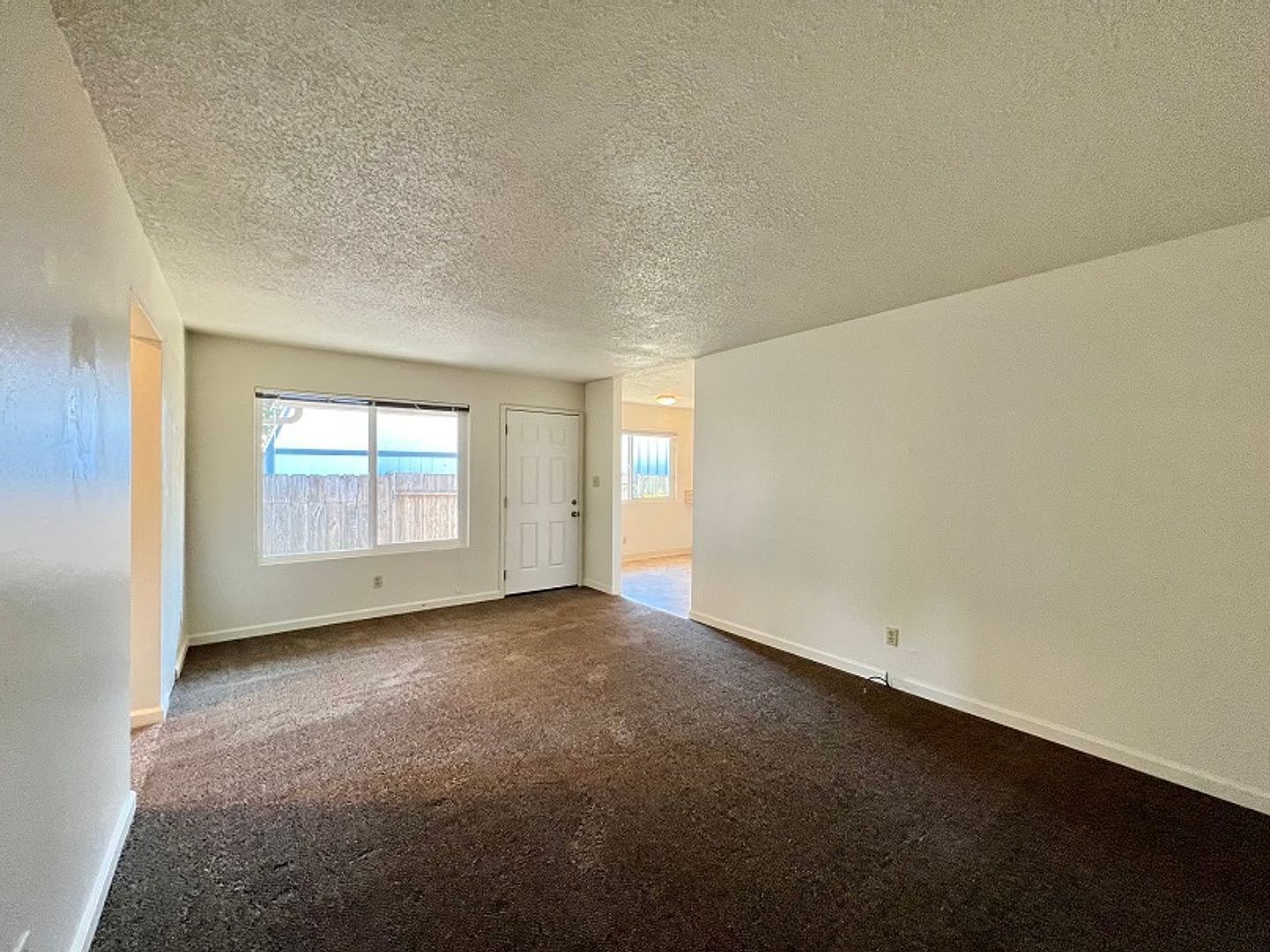 1751 E St unit 1753 E photo 5