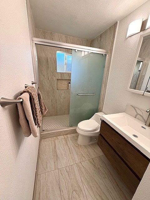 3942 Manzanita Dr photo 4