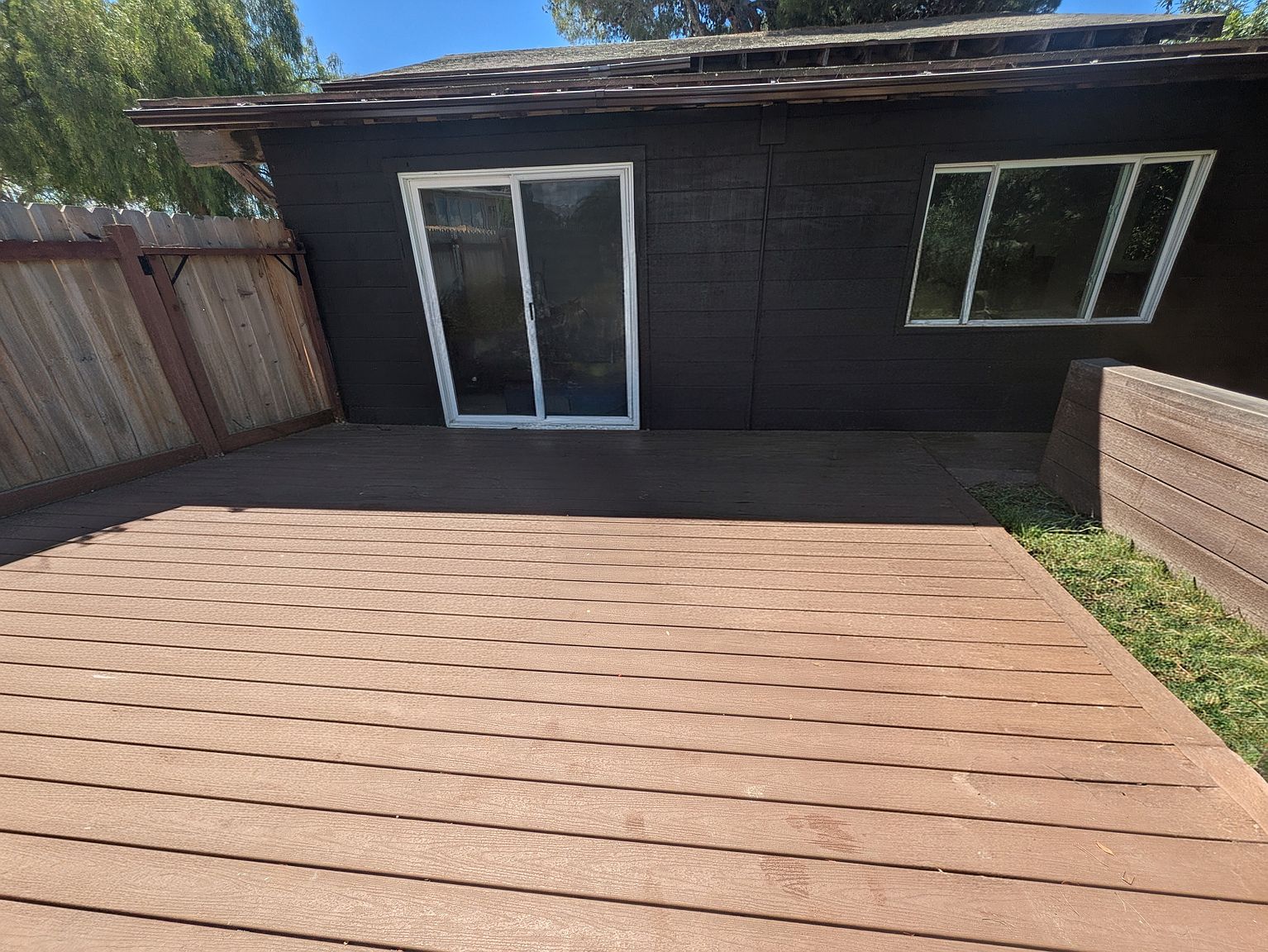2433 Bella Vista Dr photo 3