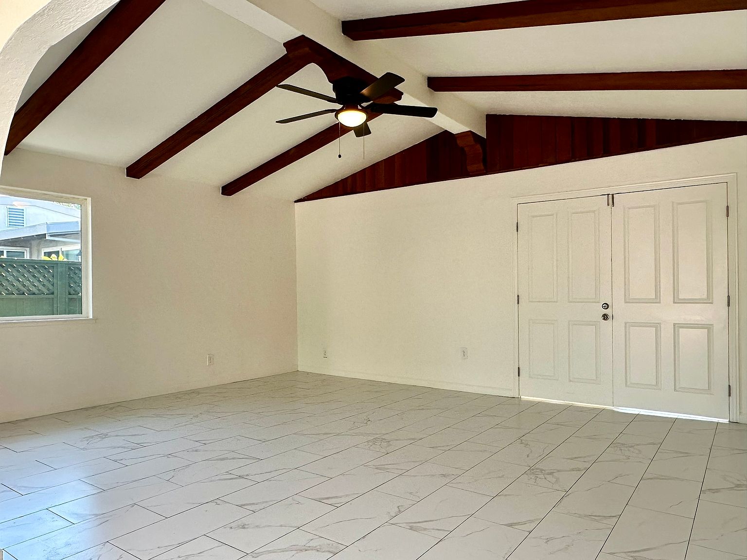 3BR/2BA Apartment on Hawthorne Ave · Hayward photo 3