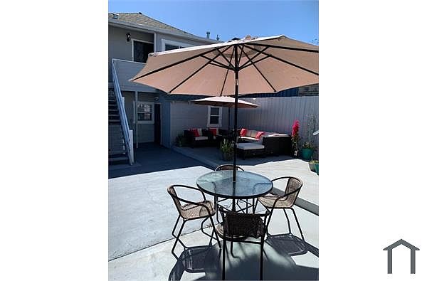 2019 E 20th St photo 4
