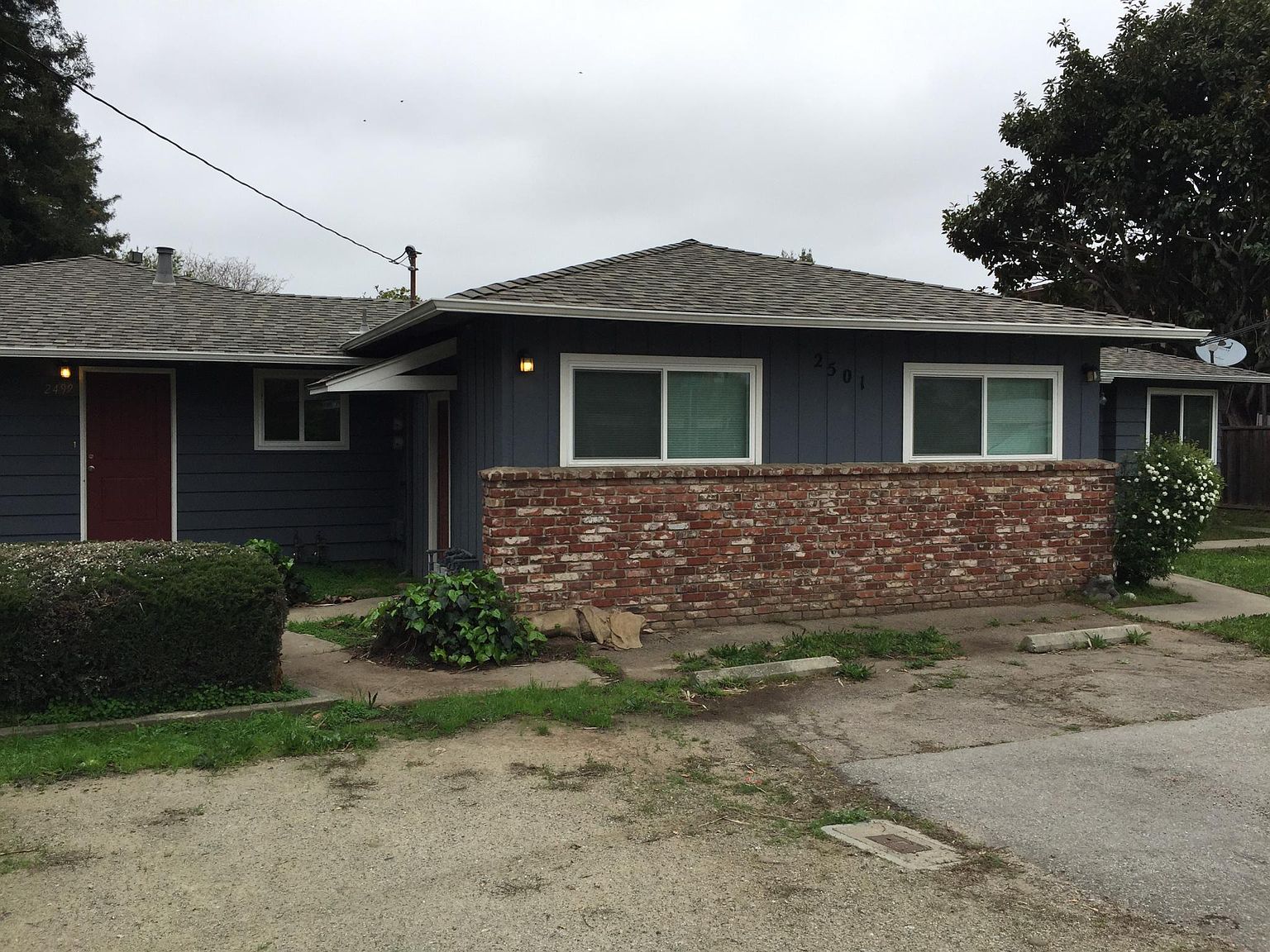 2499 Capitola Ave photo 2