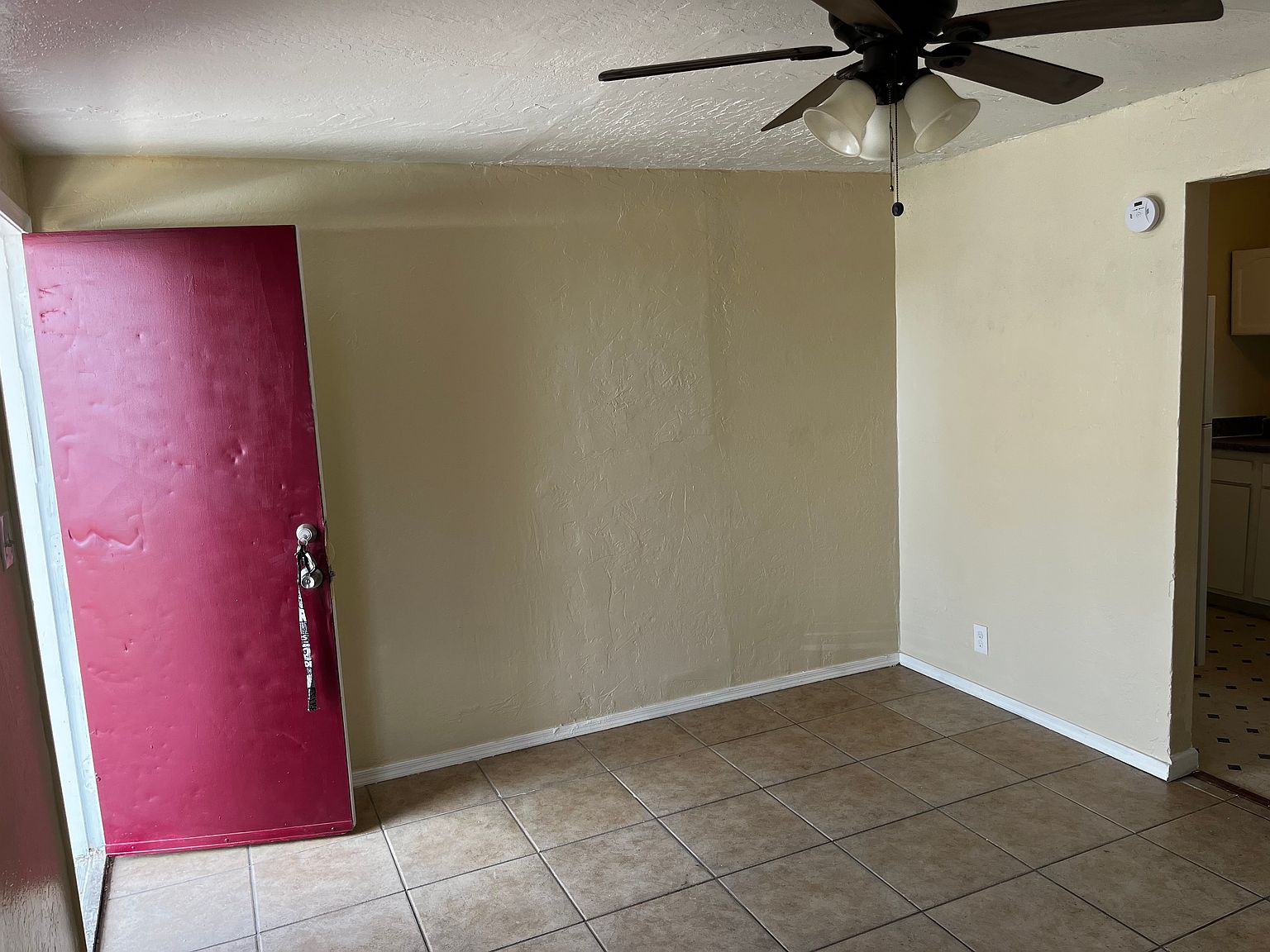 2341 W Tonto St photo 3