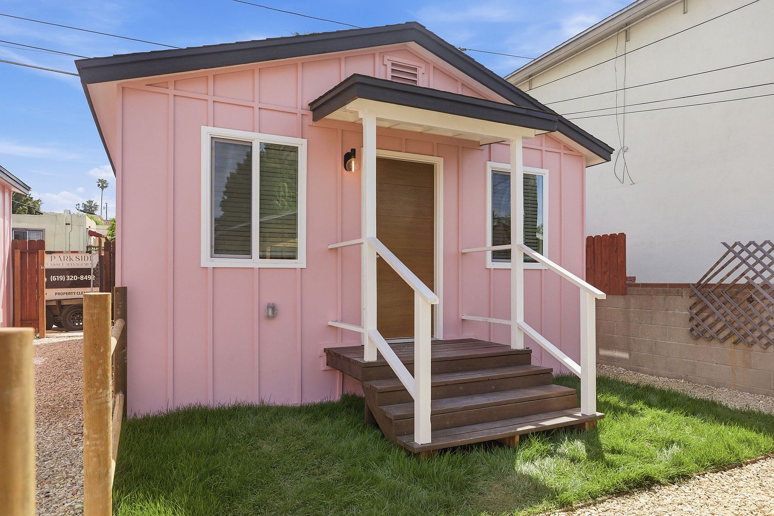 4459 Texas St photo 2